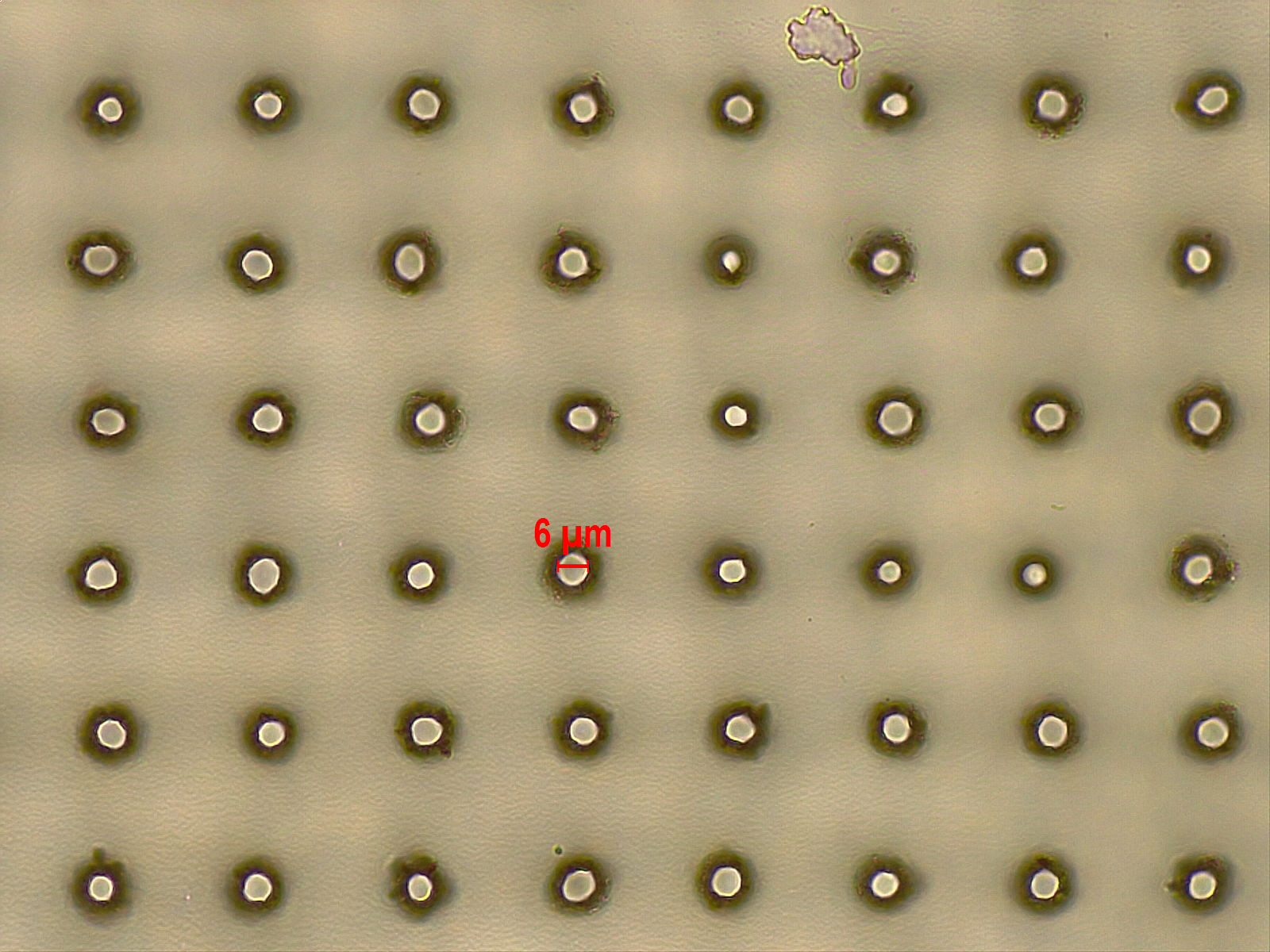 Micro-foratura di polimeri